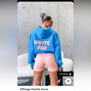 NWT White Fox Offstage Azure Sweatshirt Size S/M